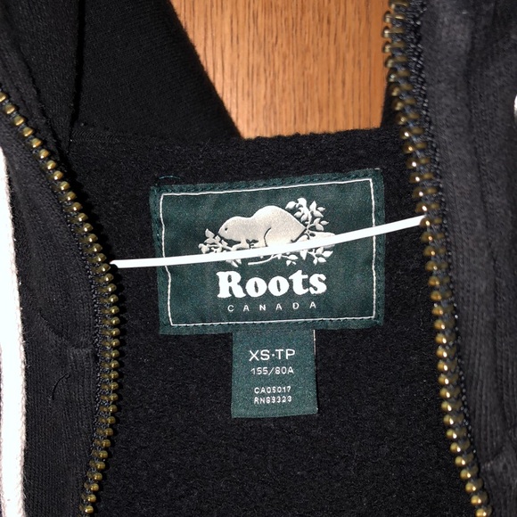 In Excellent condition Roots Original Full Zipper hoddie - Picture 3 of 8